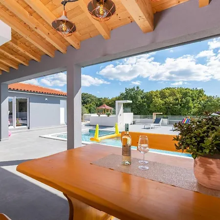 ヴィラ Casa Mara Štokovci